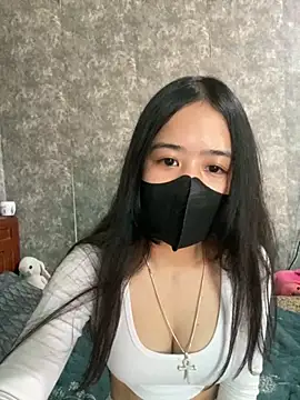 Leeleesweetbaebi online show from March 19, 8:40 am