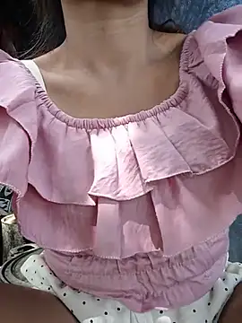maymay121 online show from July 3, 3:23 am