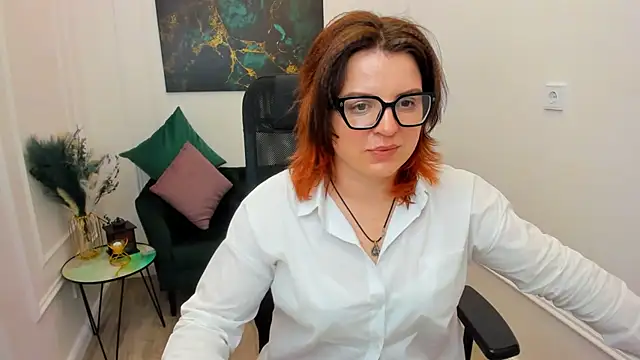 AmeliaDateri online show from April 16, 2:17 pm