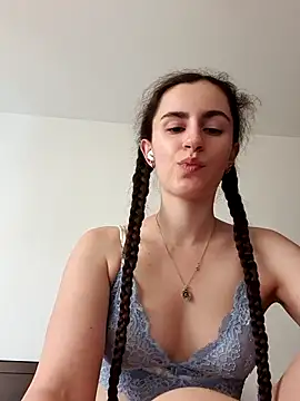 starlight mo online show from May 8, 1:03 pm