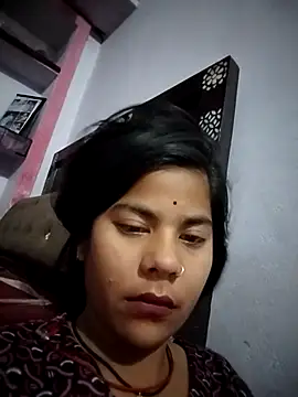 Pallavi cute online show from April 15, 8:31 pm