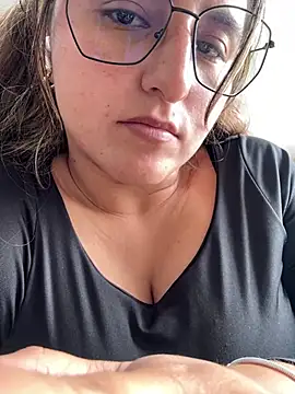 rafaella stefano online show from July 1, 3:22 pm