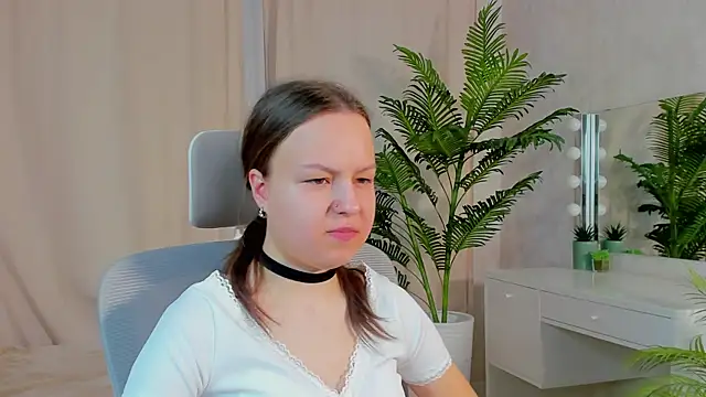 DarcyAcly online show from March 19, 2:54 pm