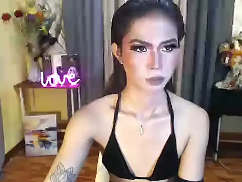 2fuckingwildDolls online show from April 28, 12:52 am