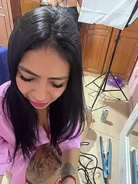 Noa rousse01 online show from June 15, 11:49 pm
