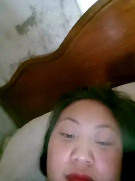 Emmi cute9x online show from March 28, 2:22 am