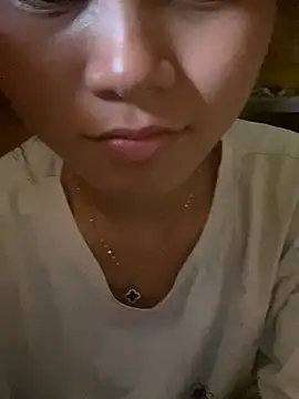 Emmi cute9x online show from July 14, 10:21 am