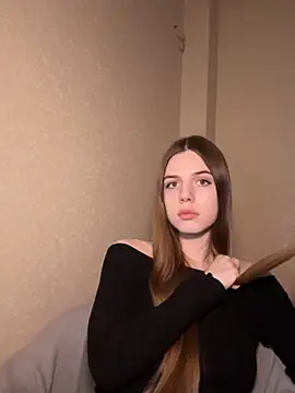 SilenMis online show from March 25, 4:32 pm