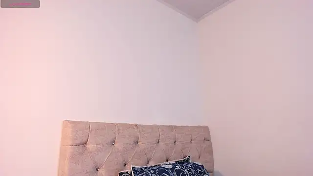 Sofi Martinez1 online show from June 23, 3:21 pm