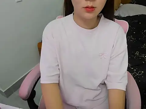 Chi xinh19 online show from May 12, 12:23 pm