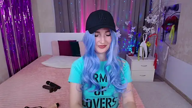 EvelinCuper  online show from July 30, 5:30 am