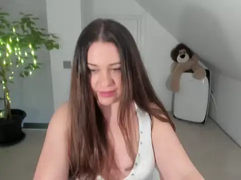 miss ally online show from March 26, 6:42 pm