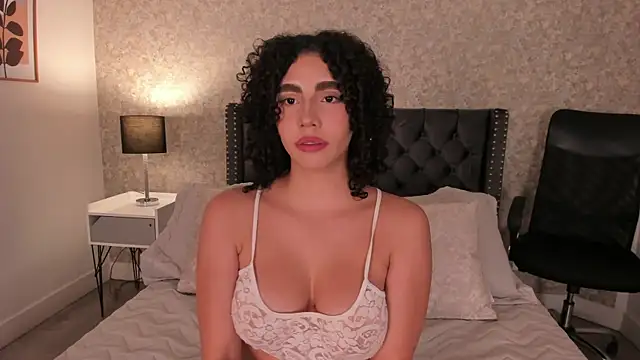 Amy 2905 online show from May 21, 9:24 pm