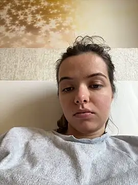 AForbiddenFlower online show from April 16, 6:14 am