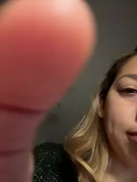 Tamara225x online show from May 26, 5:18 am