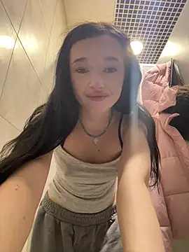 Flora Ray online show from April 28, 1:37 pm