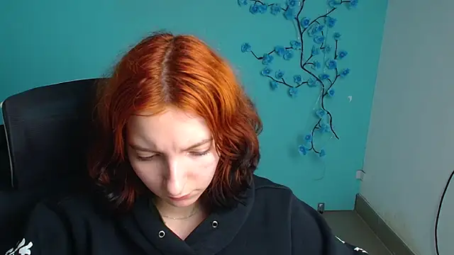Butterfly Milly online show from May 15, 2:09 pm