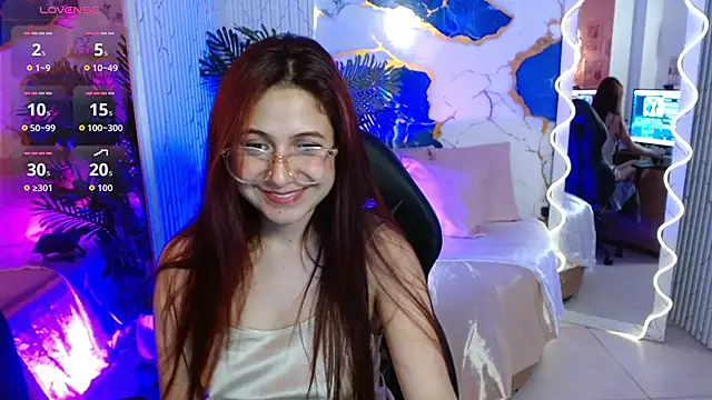 Tiiana tay online show from May 11, 3:19 am