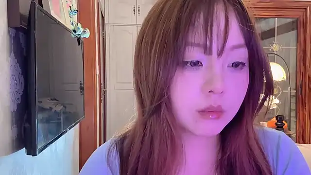 thelittlexx online show from May 13, 12:44 pm