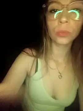 nickyone90 online show from April 27, 4:09 am