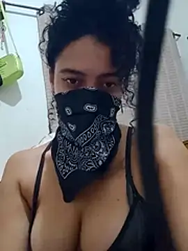 laliscaty online show from June 26, 4:25 am