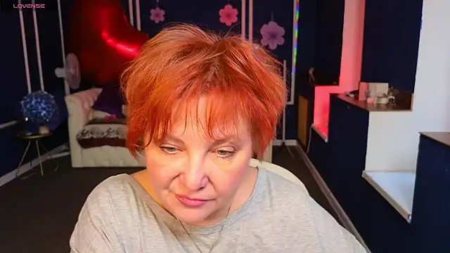 Kira Kingslee online show from April 22, 12:13 pm