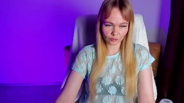 Kirasweetlove online show from April 6, 8:37 am