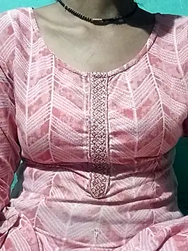 riyaa sexyy online show from June 30, 7:52 am
