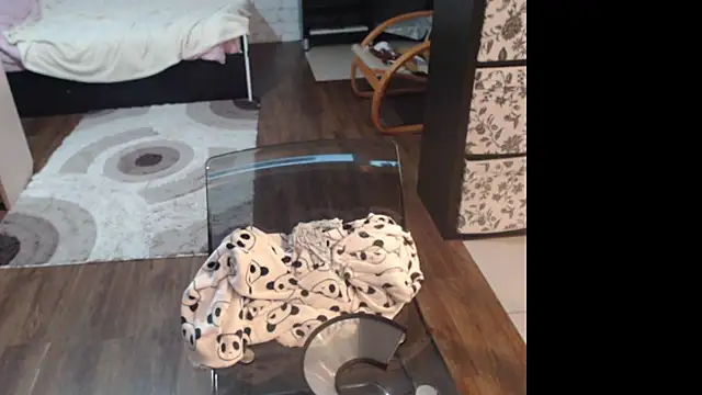 Sweet hot shrmp online show from April 12, 7:27 pm