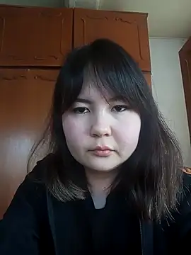 Sweeet Eva  online show from April 4, 7:29 am