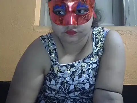 Naina1994 online show from April 4, 6:51 pm