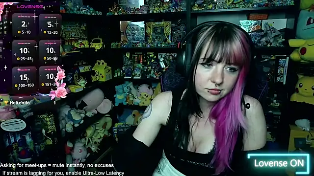CutieTracer online show from June 7, 10:27 pm