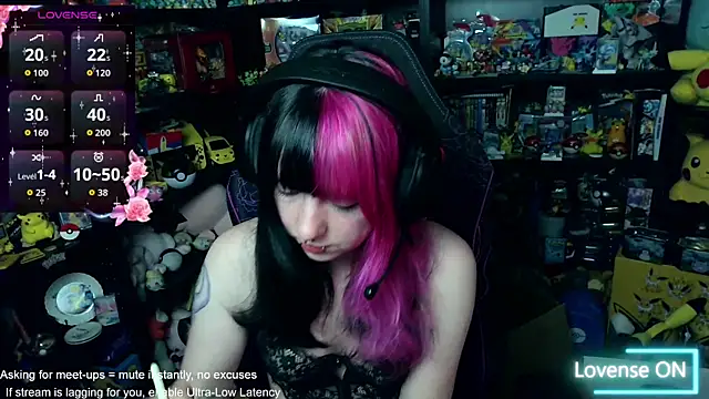 CutieTracer online show from June 20, 7:06 pm