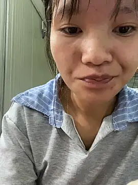 Elisa-a online show from May 9, 1:07 am
