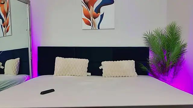 BlondieEve online show from April 25, 4:04 am
