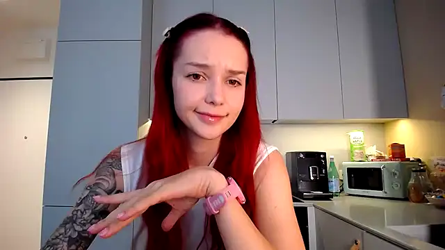 eva oopsy online show from April 14, 1:11 pm