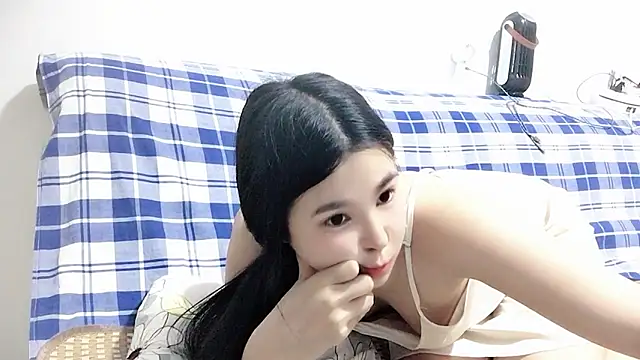niuniu556 online show from June 11, 12:35 pm