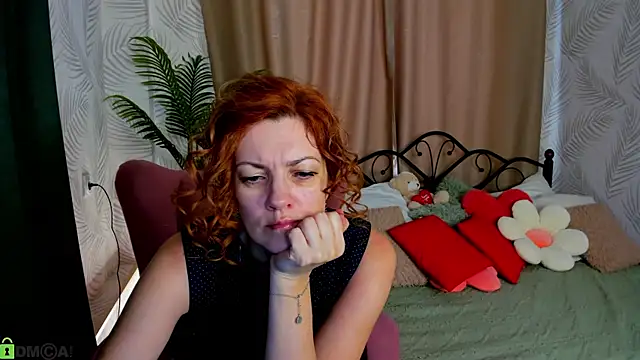 Julia Suny online show from June 9, 1:38 am