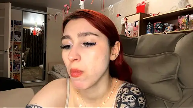 CindyHouse online show from May 6, 8:35 pm
