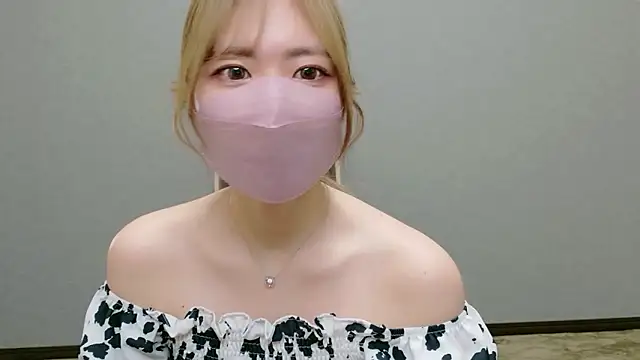 YUA 0425 online show from June 24, 2:10 am