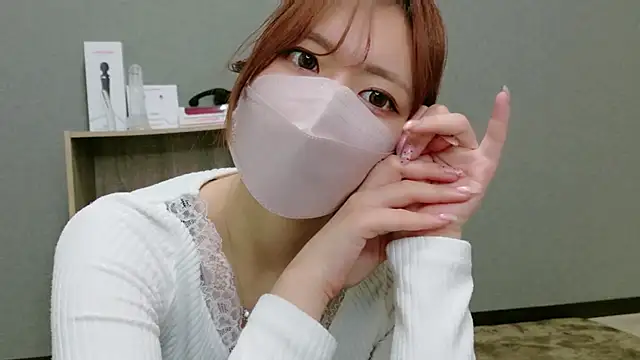 YUA 0425 online show from June 11, 4:31 am