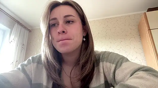 SpringSummers online show from April 10, 8:20 am