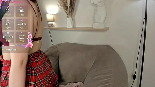 Amy-Desiree online show from April 23, 2:52 am