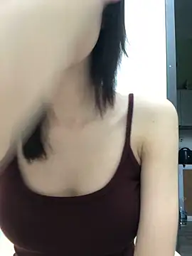 Yenlisu3Zie online show from May 1, 1:58 pm