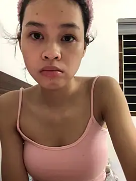 Yenlisu3Zie online show from May 31, 4:24 pm
