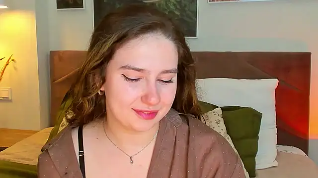 Sienna Spice online show from June 25, 8:32 pm