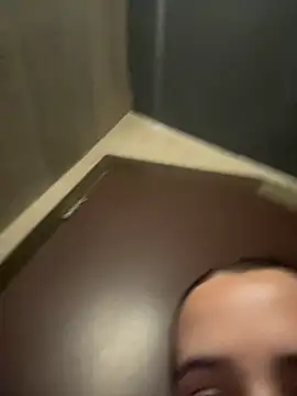 MiaKittyx0 online show from May 16, 12:02 am
