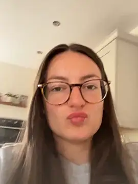 MiaLovesxxx online show from May 8, 1:03 pm