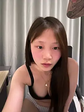 L7D8521 online show from May 26, 2:38 pm
