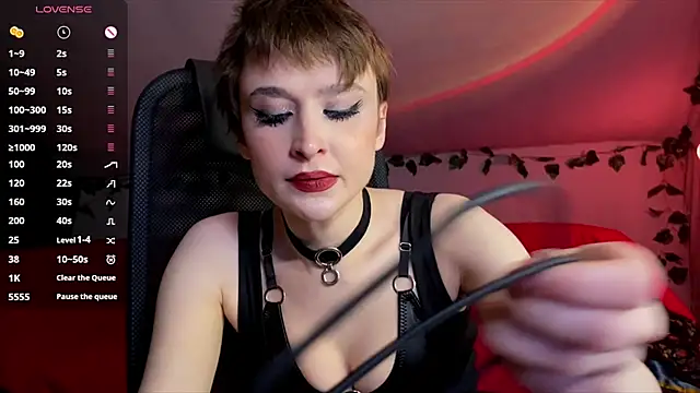 RebeNoir online show from April 28, 6:06 am